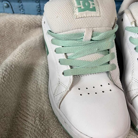 DC Mint Skater Shoes Size 7 - Picture 7 of 10